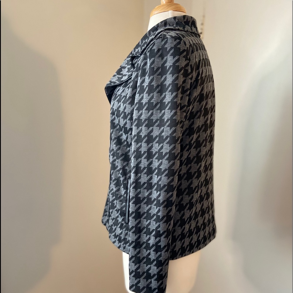 Notations Blazer Size Medium - image 2